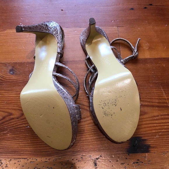 Gold Shimmer Heels - Picture 4 of 4